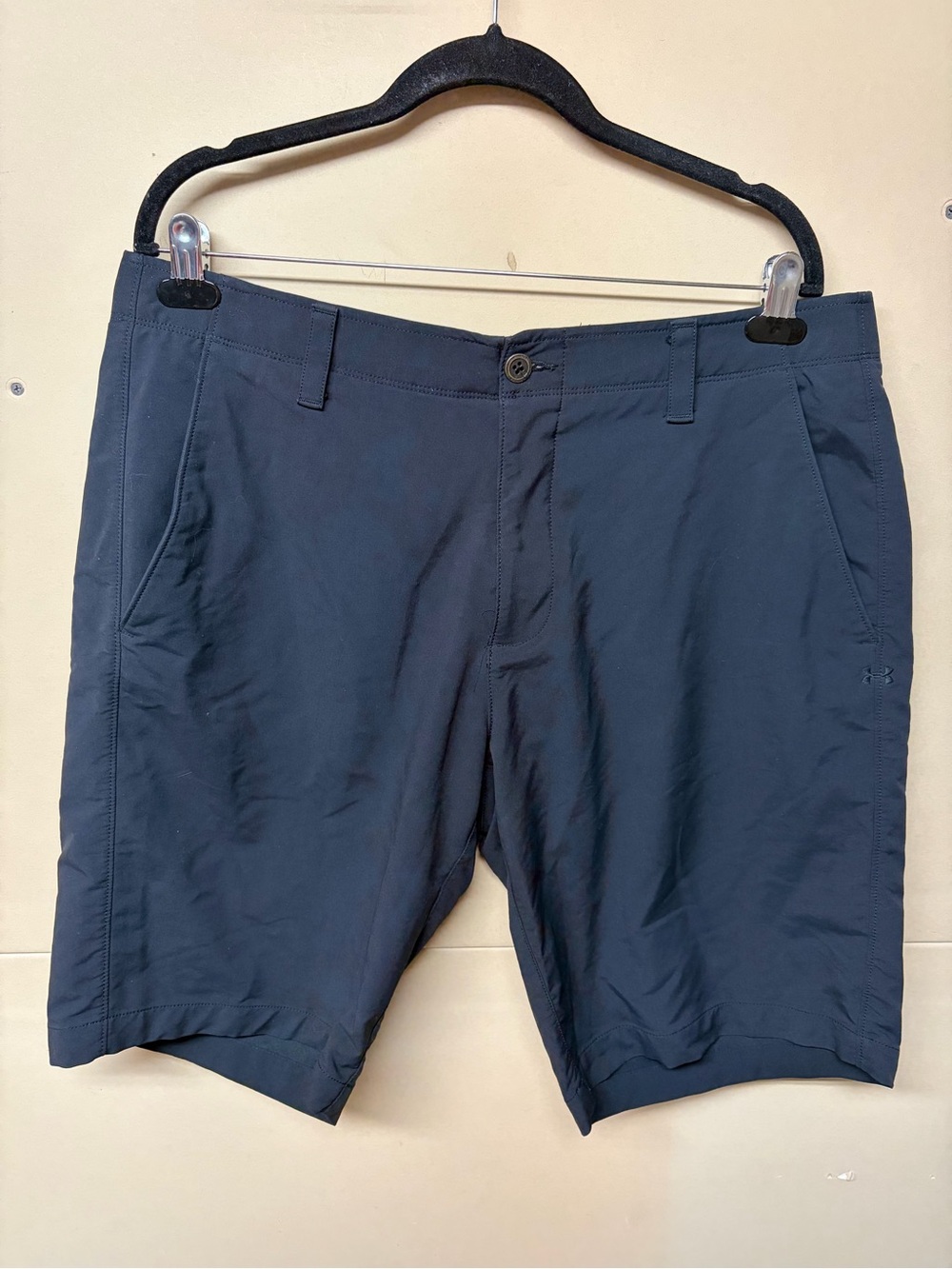 2/$30⚡️- SHORTS | Men’s Under Armour shorts size 38